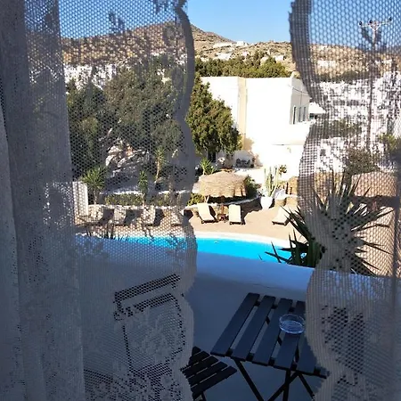 Hotel Mediterraneo Chora de Ios Exterior foto