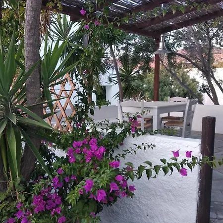 Hotel Mediterraneo Chora de Ios Exterior foto